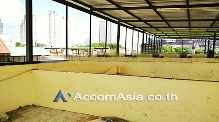 unit Office space For Sale in Sathorn, Bangkok  near BTS Surasak (AA13802)